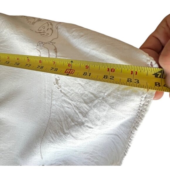 Hand Embroidered Beige Linen Tablecloth & 6 White Napkins Cut Outs - Picture 9 of 16